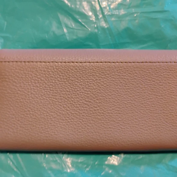 Michael Kors Light Gray Tote with Tassel and Wallet - Picture 9 of 15